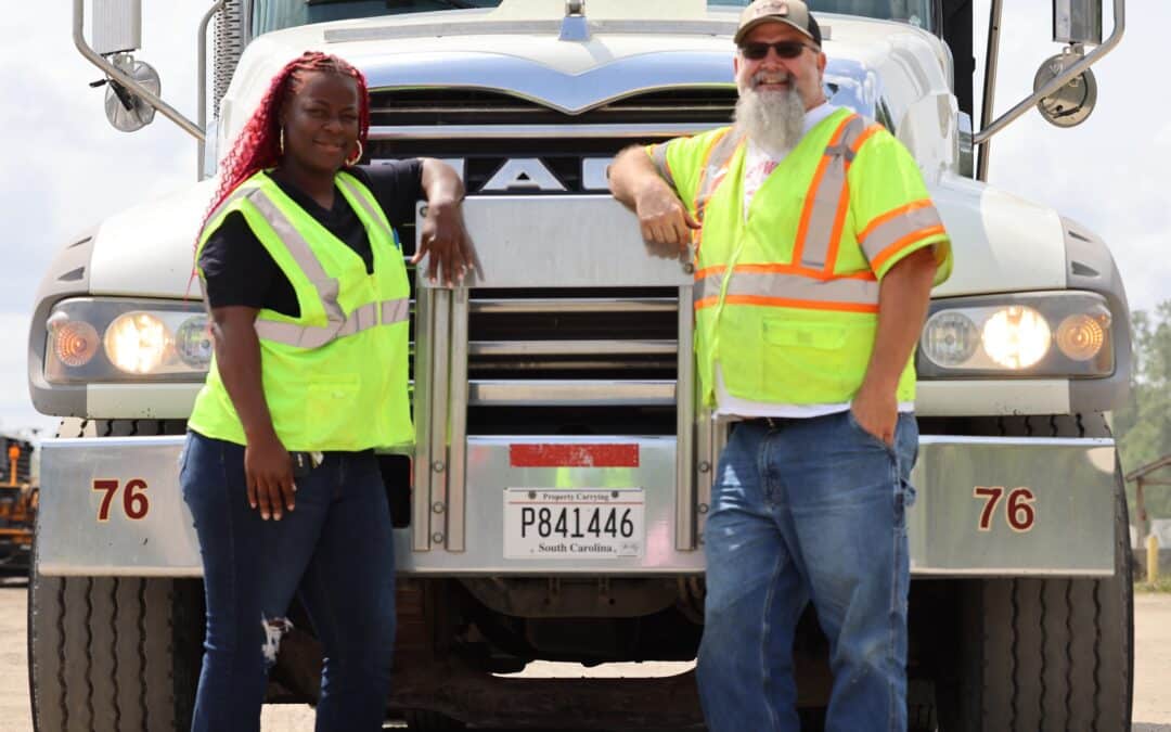 Courage and Kindness on the Road: Recognizing Jessica and Bo, Our Exceptional Truck Drivers